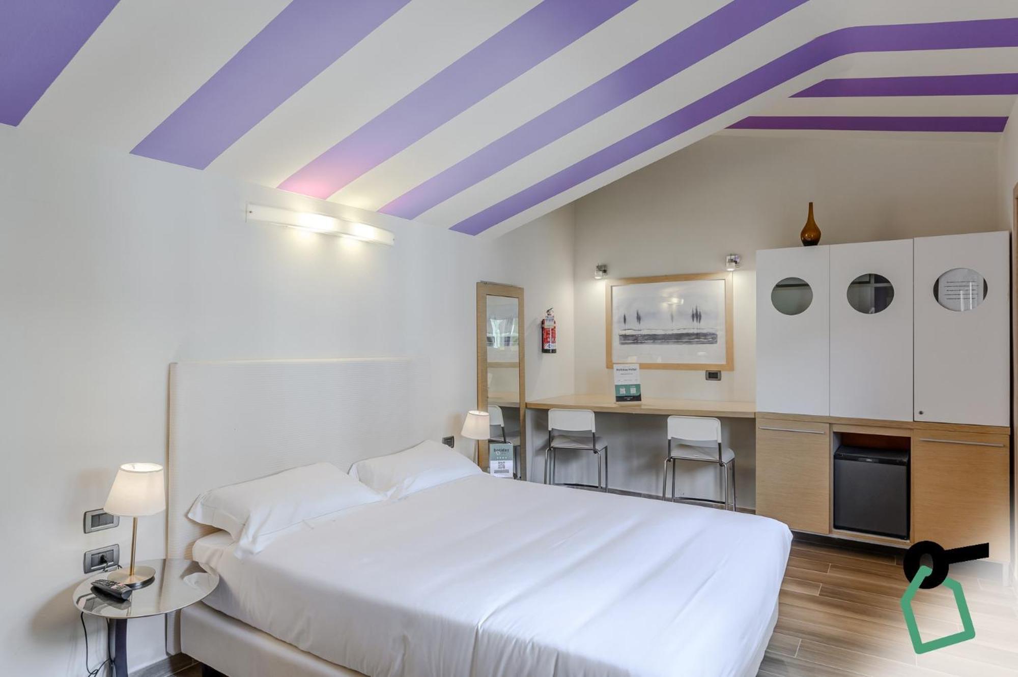Hotiday Aparthotel Firenze المظهر الخارجي الصورة